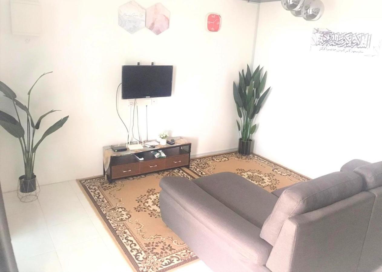 סרי איסקנדר Chempaka Homestay מראה חיצוני תמונה